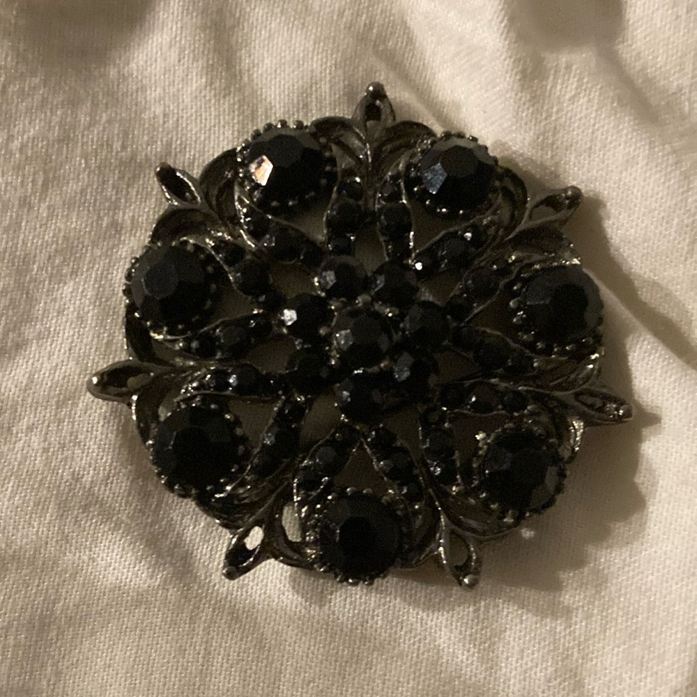 Elegant Black Brooch